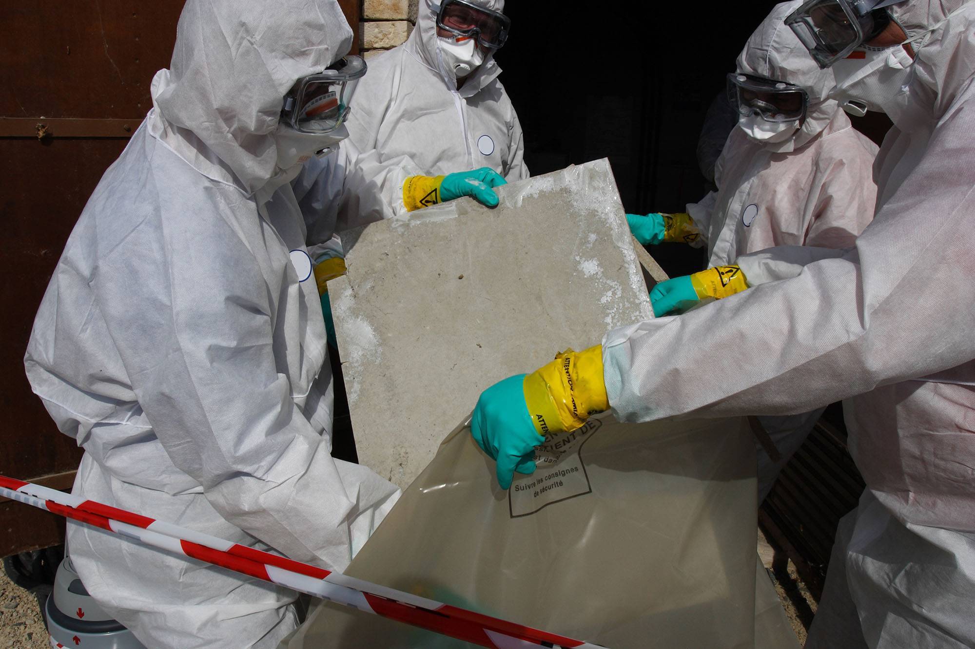 asbestos removal australia - Decon Solutions Australia Services